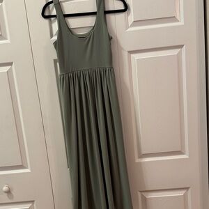 Simply Vera Vera Wang Olive Maxi Dress
